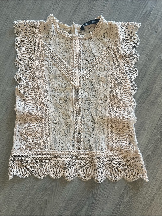 Zara Tops - Zara Cream Crochet Lace Sleeveless Camisole